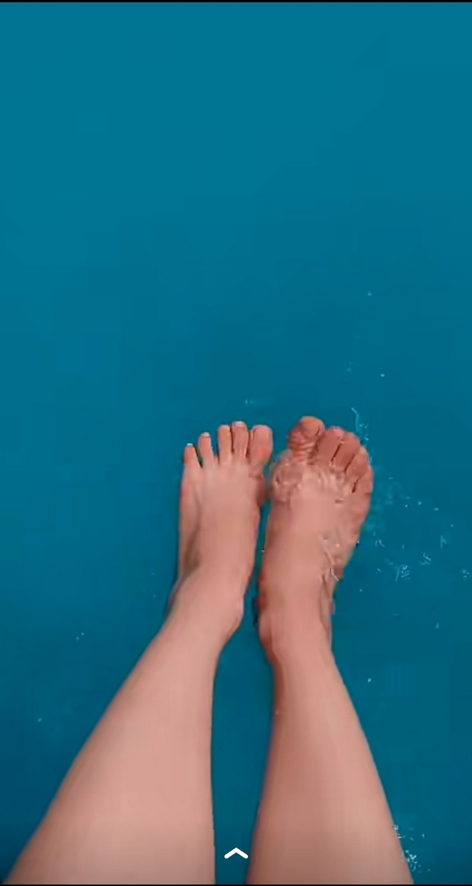 Nikkesha Feet